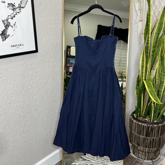 HOUSE OF CB 'Samaria' French Navy Corset Sundress NWOT - Picture 10 of 10